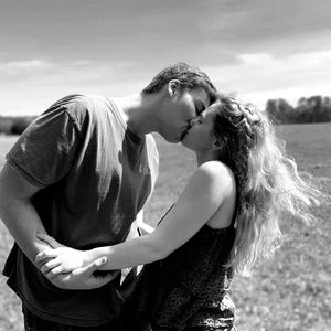 Meet your Posher, Celien